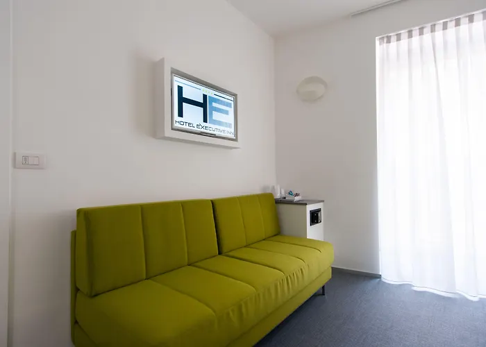Executive Inn Boutique Hotel